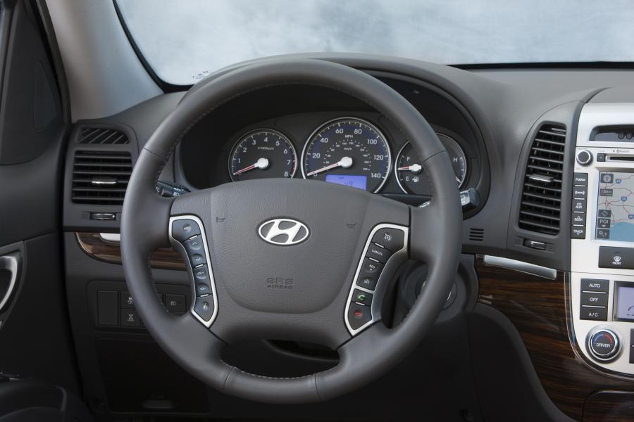  Hyundai Santa Fe 2010 года  (US) (фото 8 из 13)